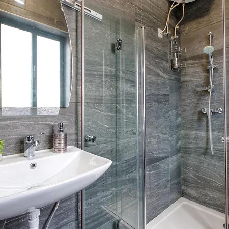 Modern Haven Appartamento